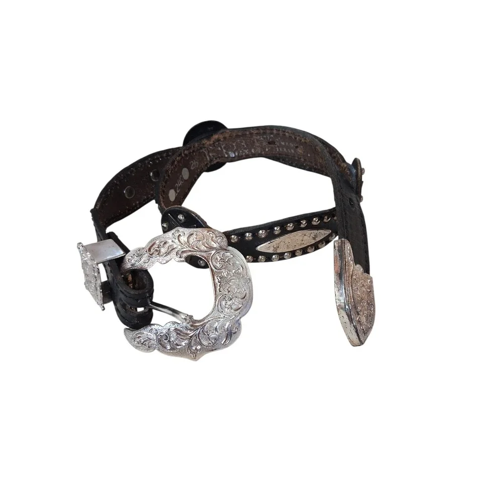 Nocona Texas Women size 26 Western Leather Concho Star Studded Boho Belt Cowgirl